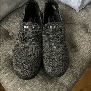 Sketchers Archfit women’s Black/gray.  Size 8 1/2